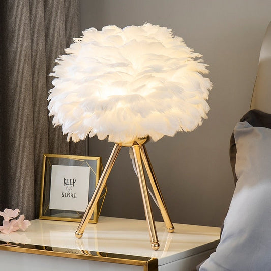 Feather Bedroom Table Lamp - Hemkonst