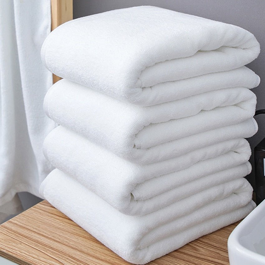 http://hemkonst.com/cdn/shop/products/hemkonst-deluxe-hotel-cotton-bath-towel-750047.jpg?v=1688710494