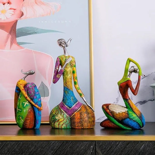 Colorful Abstract Figure Sculpture - Hemkonst