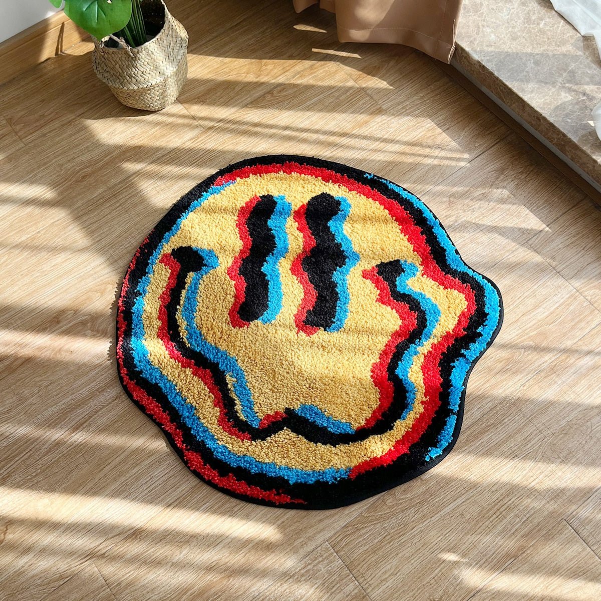 Trippy Smile Face Rug - Hemkonst